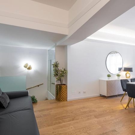 Milan Royal Suites - Centro Duomo Экстерьер фото