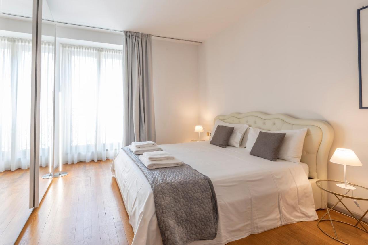 Milan Royal Suites - Centro Duomo Экстерьер фото