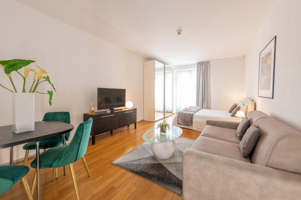 Milan Royal Suites - Centro Duomo Экстерьер фото