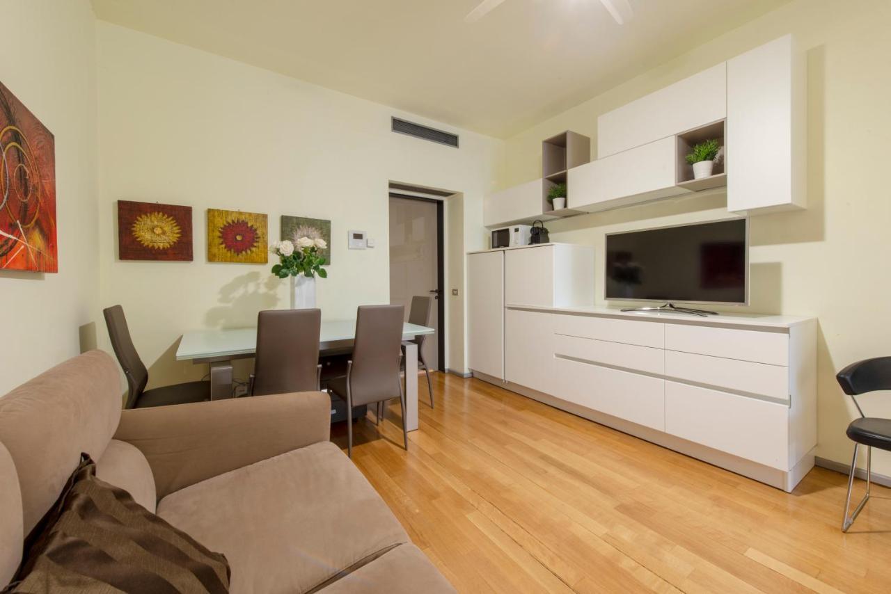Milan Royal Suites - Centro Duomo Экстерьер фото