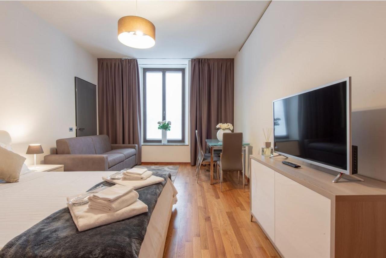 Milan Royal Suites - Centro Duomo Экстерьер фото