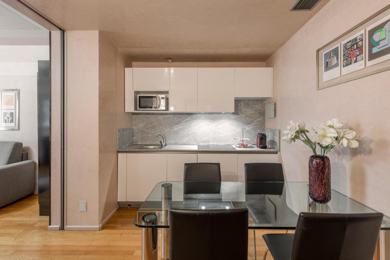 Milan Royal Suites - Centro Duomo Экстерьер фото