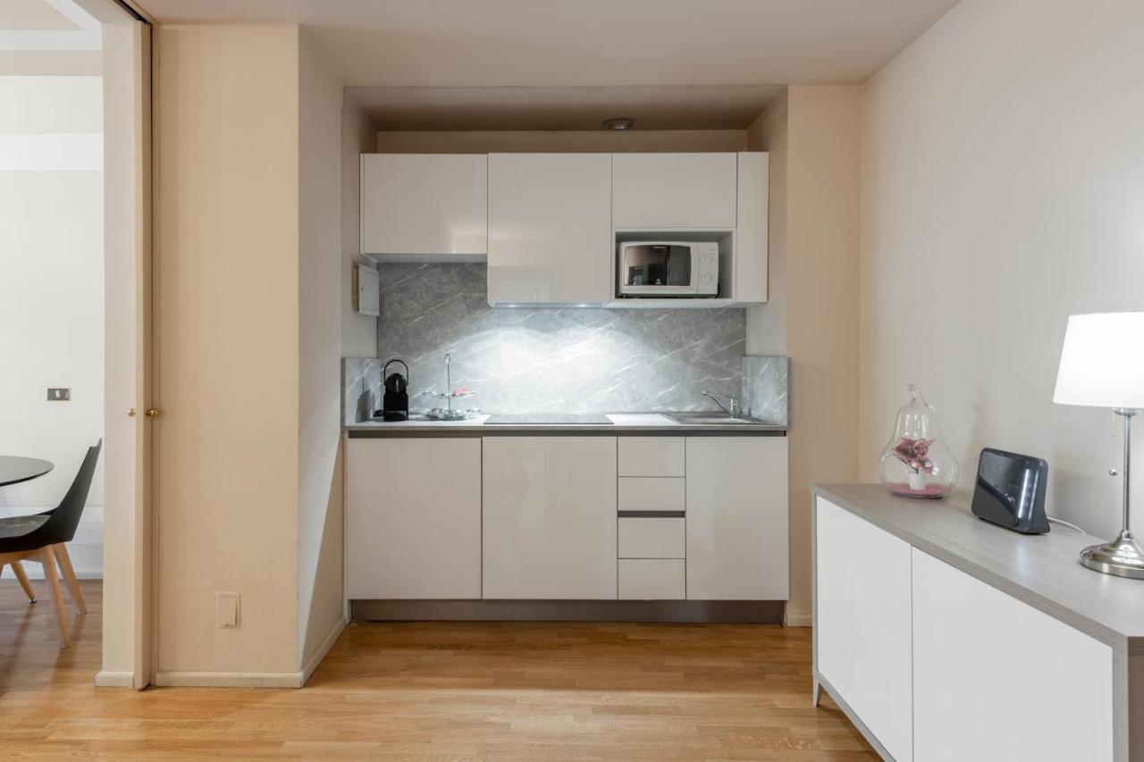 Milan Royal Suites - Centro Duomo Экстерьер фото