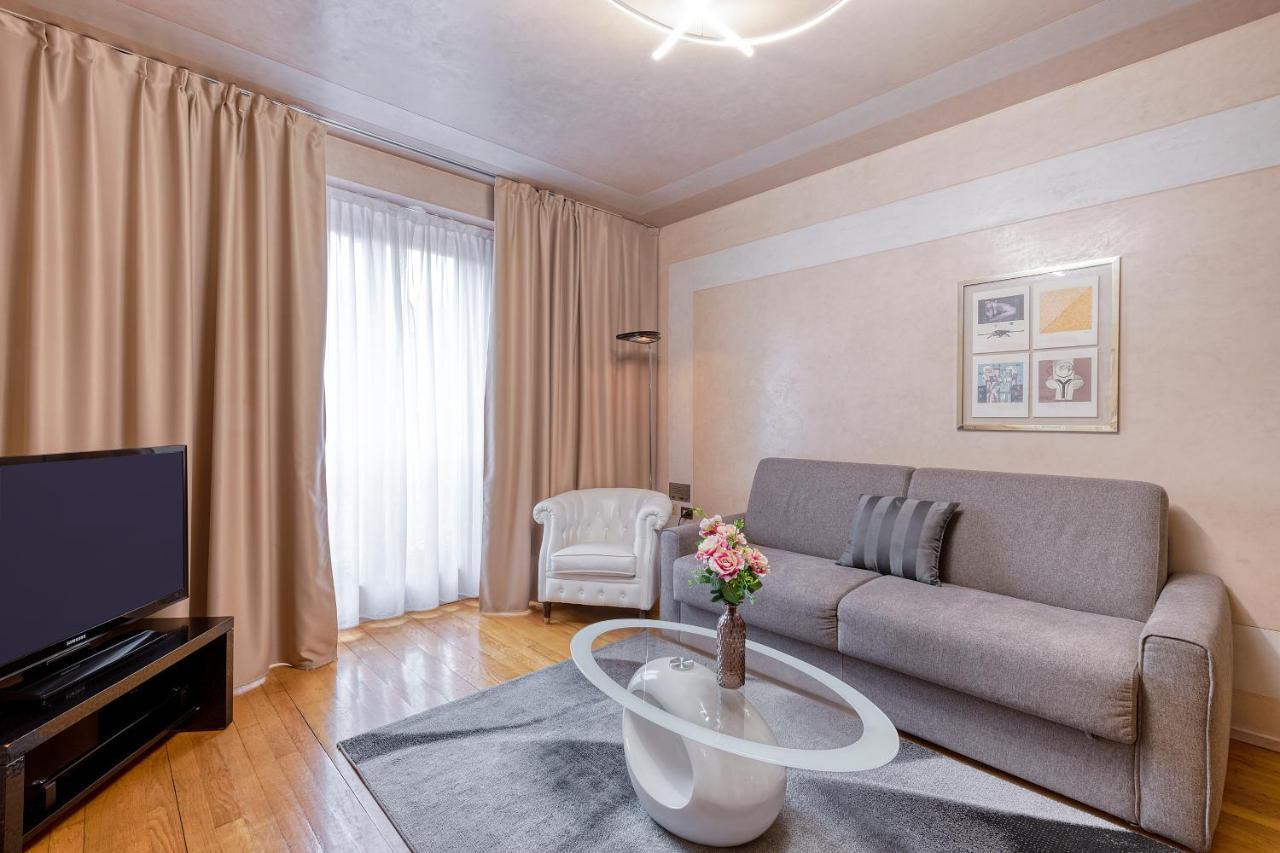 Milan Royal Suites - Centro Duomo Экстерьер фото
